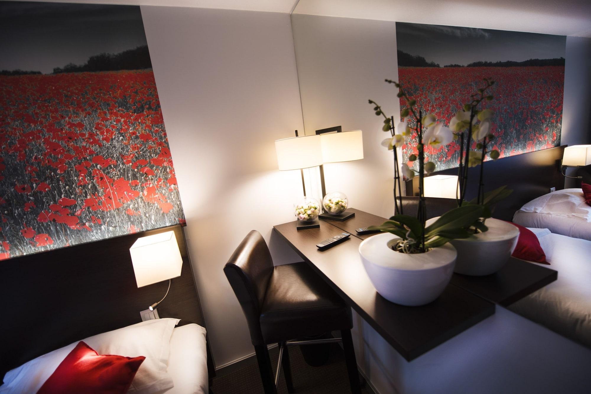 Hotel Pavillon Des Gatines 3*