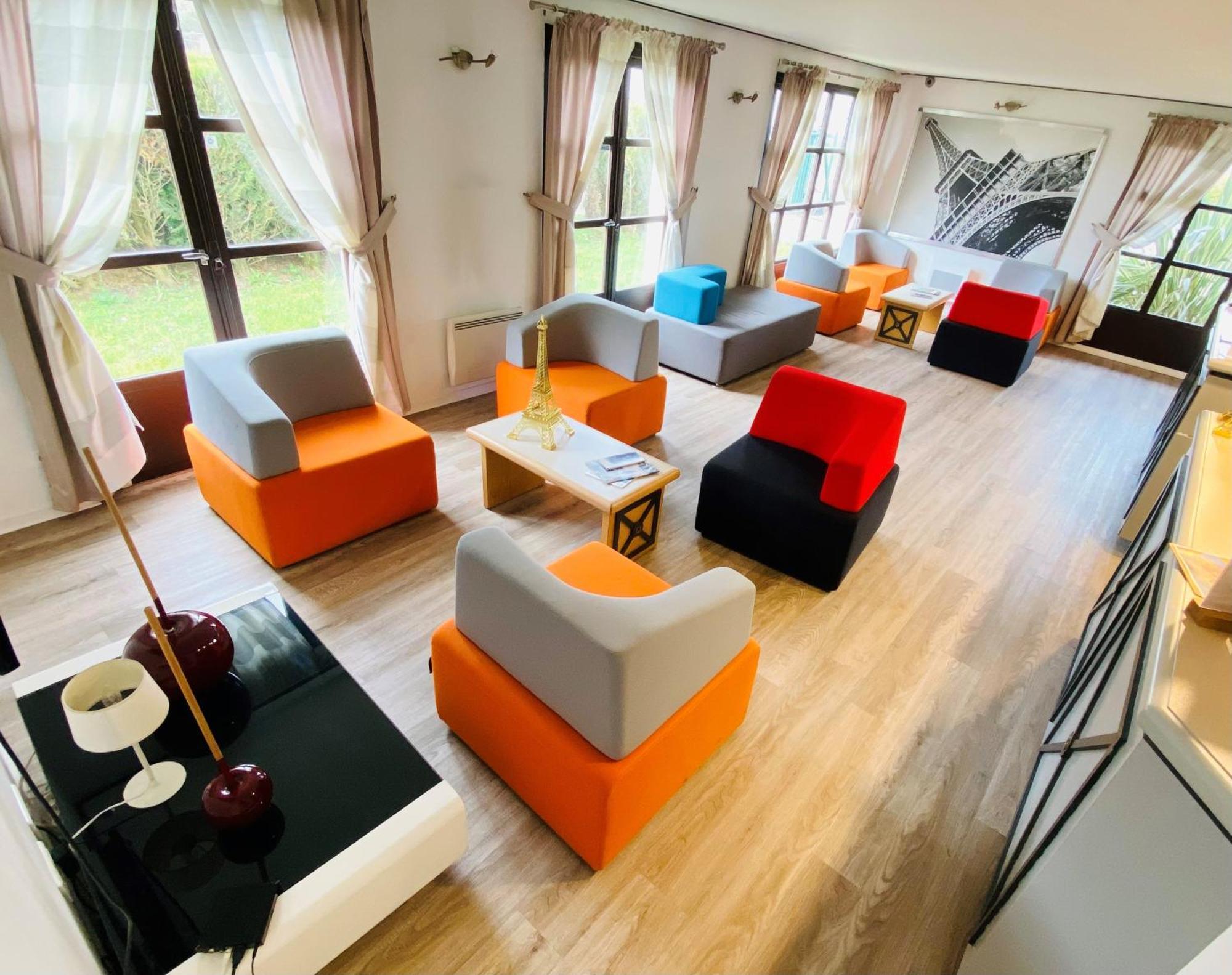 Hotel Pavillon Des Gatines 3*